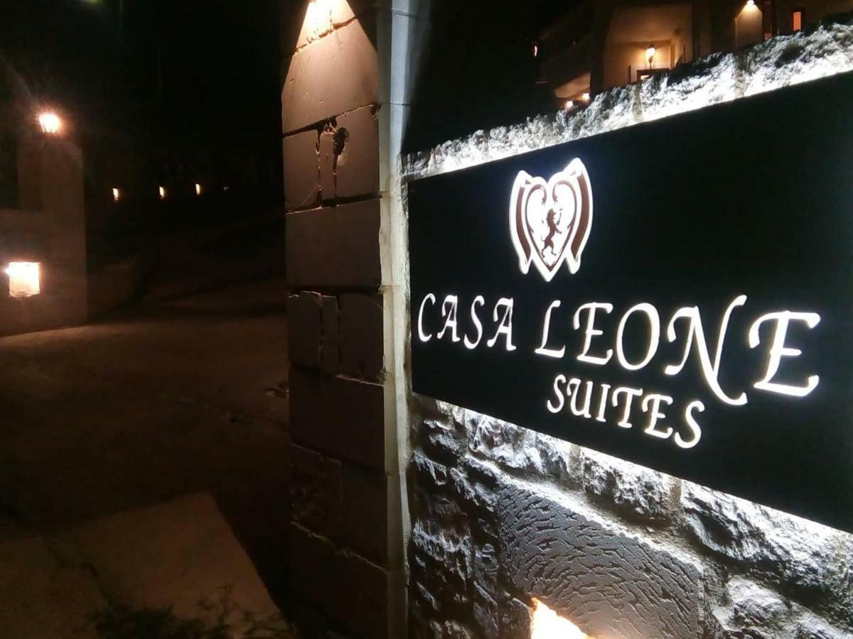 Casa Leone Suites スタロス エクステリア 写真